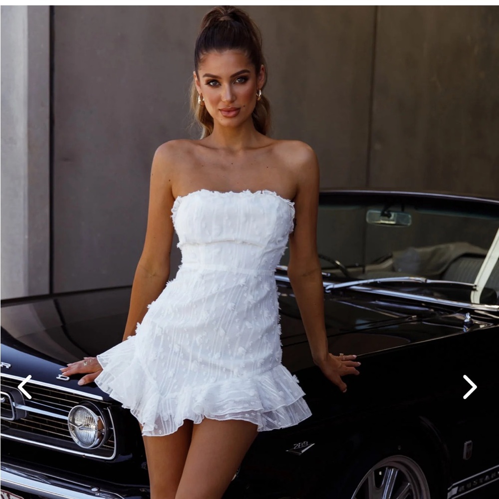 NEW WITH TAGS!! Selfie Leslie Cece Embellished Bandeau Dress White